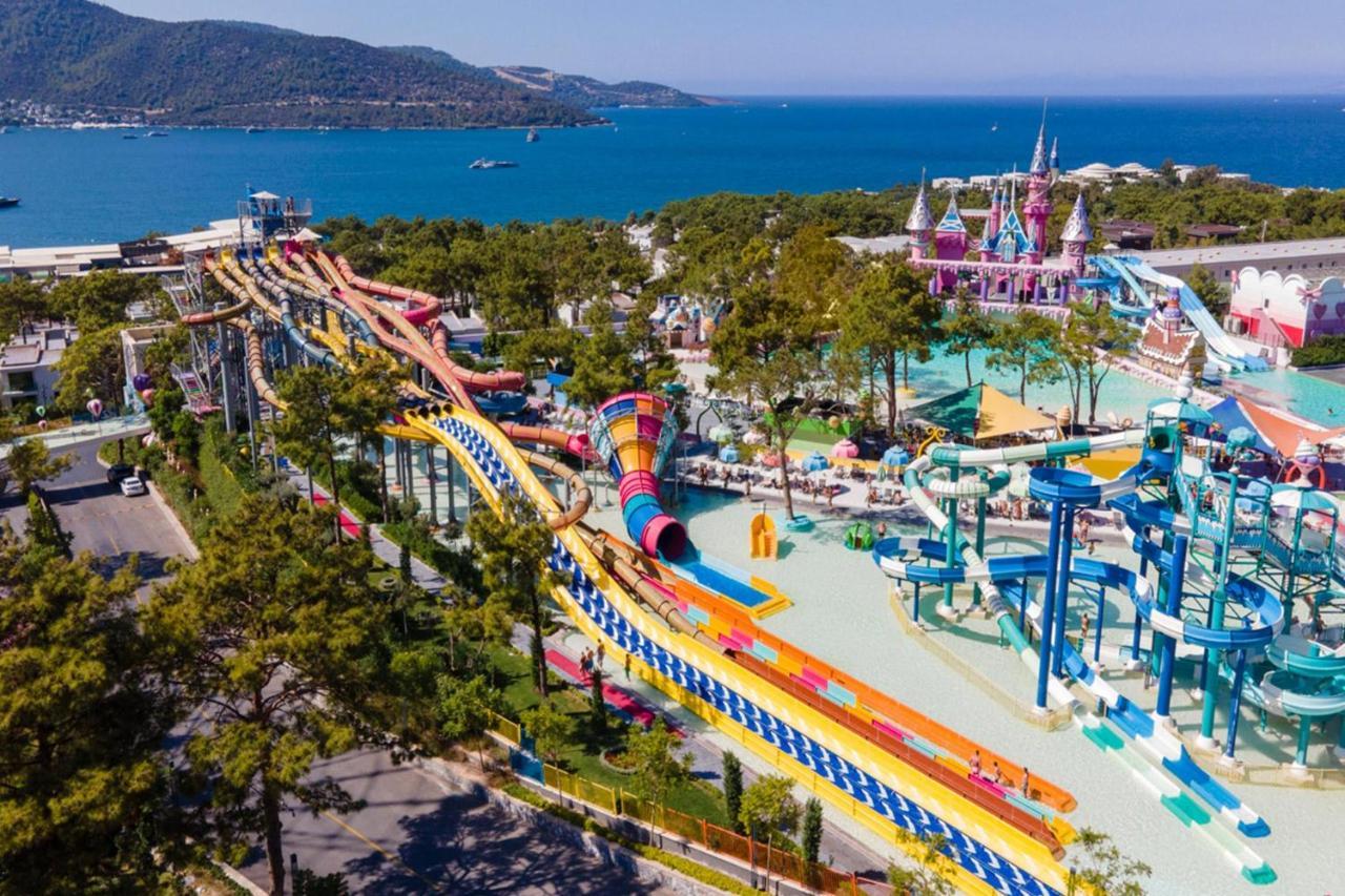 Vogue Hotel Supreme Bodrum Torba Exterior foto